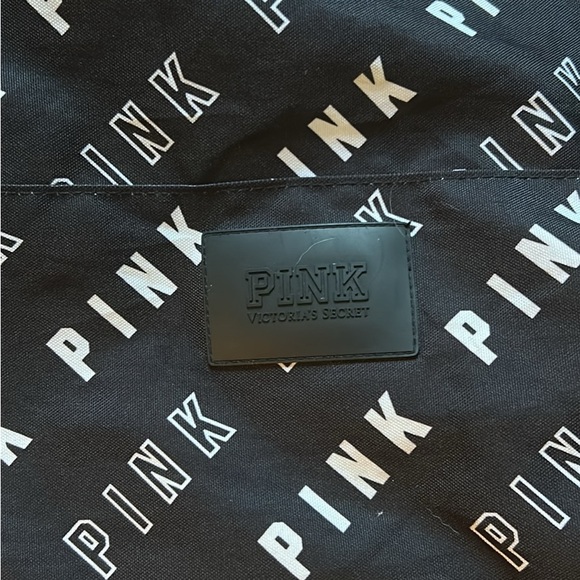 PINK Victoria's Secret Black Duffel Bag - Picture 4 of 4